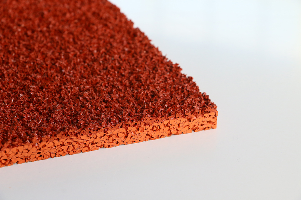 prod-permeable-momentum-running-track-3-r3